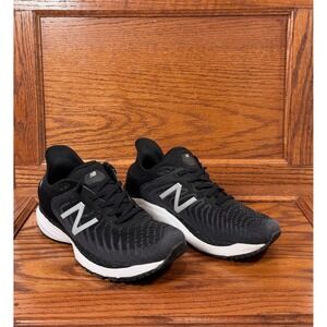 New Balance Fresh Foam 860v11 Womens‎ 8 Running Shoes Black White W860B11